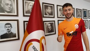 Halil Dervişoğlu resmen Galatasaray'da