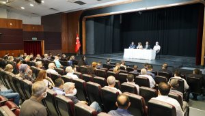 İzmir İl Emniyet Müdürü Şahne muhtarlarla buluştu