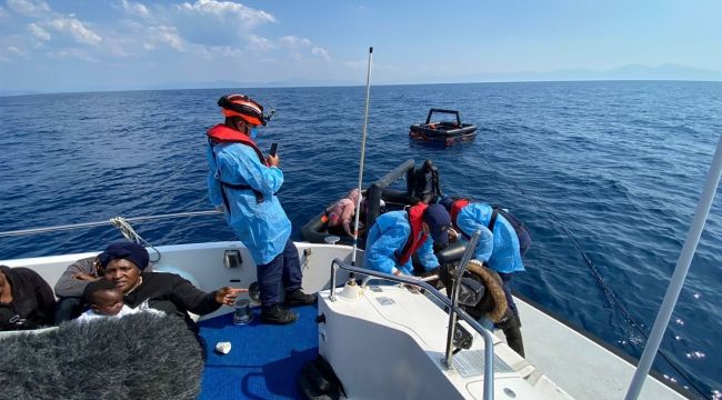 İzmir açıklarında 28 düzensiz göçmen kurtarıldı