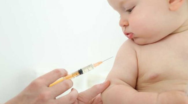 İzmir'de bebeklere yanlışlıkla Covid aşısı yapıldı