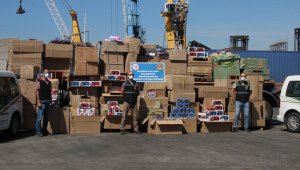 İzmir'de 10 bin 330 kaçak oyuncak ele geçirildi