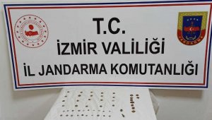 İzmir'de 51 adet tarihi eser ele geçirildi