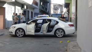 İzmir'de sokak ortasında infaz