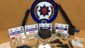 İzmir'de uyuşturucu operasyonu: 1 gözaltı