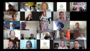 İzmirli yardımseverler ödüllerini aldı