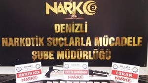 Kadın çantasında 1,5 kilo uyuşturucu ele geçirildi