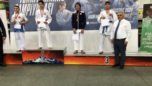 Karate şampiyonasında Aliağa'ya madalya