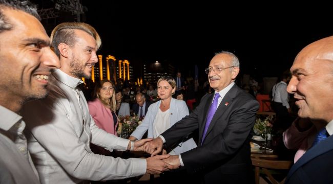 Kılıçdaroğlu, İzmir Kültür Zirvesi galasında