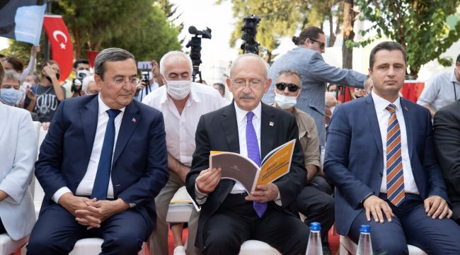 Kılıçdaroğlu'ndan Konak Belediyesi'ne kutlama