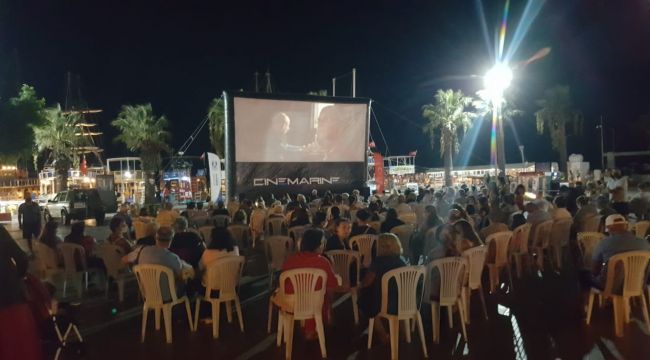 Köy Meydani Türk Filmleri Günleri devam ediyor
