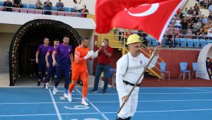 Maden ocağına benzetilen tünelden çıktılar