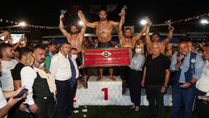 Merkezefendi Yağlı Güreşleri'nin başpehlivanı Ali Gürbüz oldu