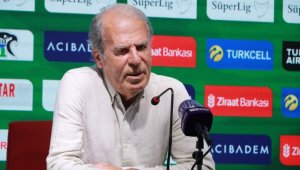 Mustafa Denizli: "Ligi hangi şartlarda bitireceğimiz önemli"