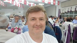 Otel sahibi yangında öldü