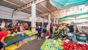 İzmir'deki pilot pazaryerlerinden yılda 40 ton organik gübre