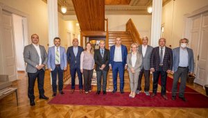 Sokaktaki sevimli dostlar için işbirliği yapılacak