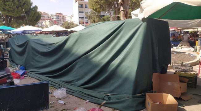 Korona çıkan iki esnafın tezgahına branda