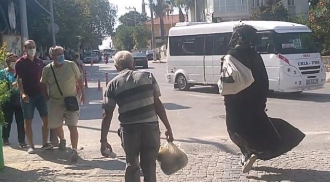 Urla sokaklarında uzaylılar dolaşıyor 