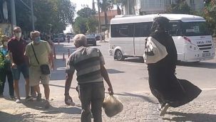 Urla sokaklarında uzaylılar dolaşıyor 