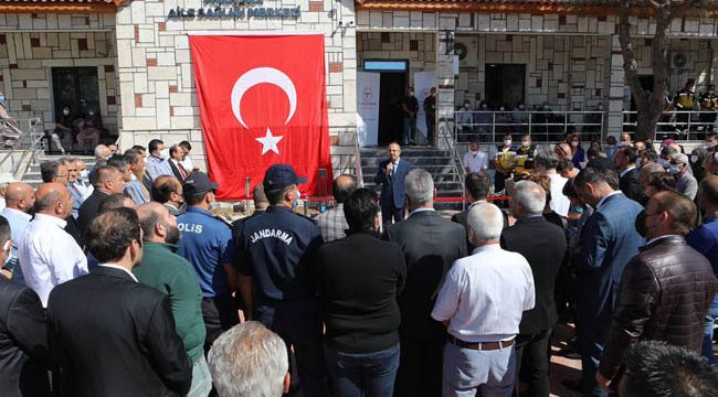 Aliağa eski belediye binası sağlık dağıtacak