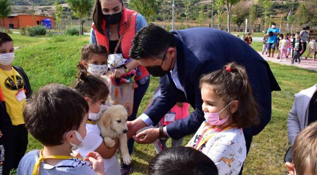 Aliağalı minik öğrencilerin Pati Park keyfi