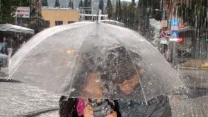 Aydın'da ani sel ve hortum uyarısı yapıldı