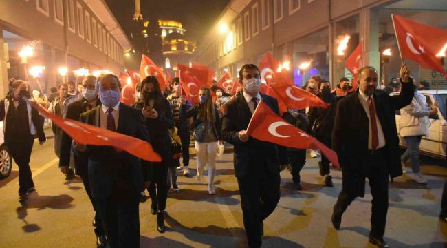 Balıkesir'de fener alayı coşkusu