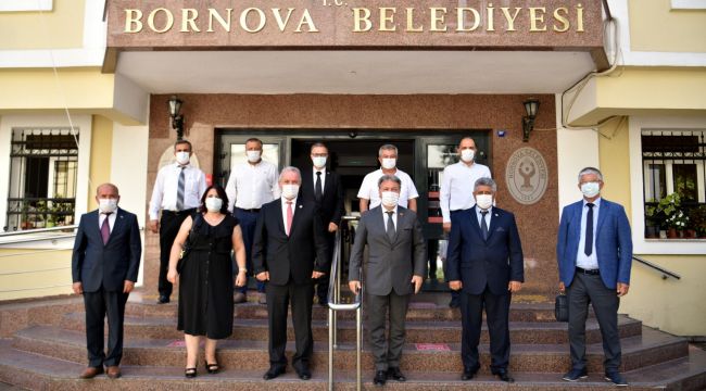 Başkan İduğ muhtarlarla buluştu