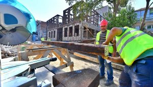 Carfi Konağı yeniden ayağa kalkıyor