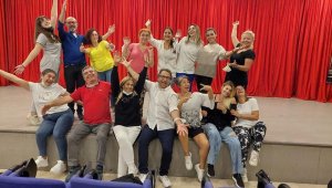 Çeşme Belediye Tiyatrosu çalışmalara başladı