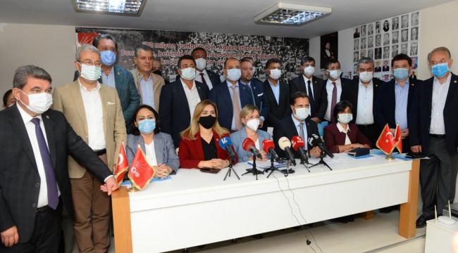 CHP'li 30 milletvekili İzmir'de 190 köyü gezecek