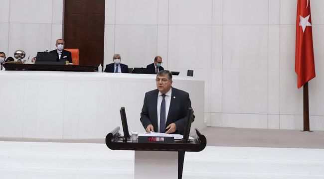 CHP'li Sındır, "toprağımız, suyumuz, havamız yok ediliyor!"