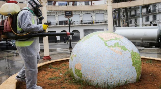 Dünyada Covid-19'dan ölenlerin sayısı 5 milyonu geçti