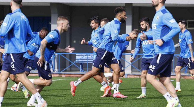 Fenerbahçe, Trabzonspor maçının taktiğini çalıştı