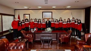 Filenin Prensesleri Başkan Zolan'ı ziyaret etti