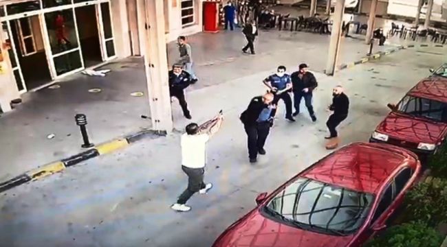 Hastane önündeki silahlı kavga anı