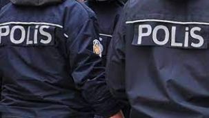 İzmir'de 3.6 milyon liralık kaçak ürün ele geçirildi