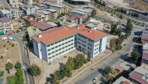 İzmir'de çürük 50 okul yıkıldı, yenisi yapılıyor