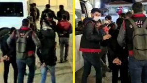 İzmir'de muz yeme paylaşımı yapan 8 Suriyeliye gözaltı