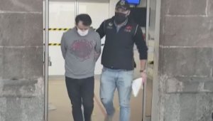 İzmir'de 2 FETÖ şüphelisi örgüt adına yardım topluyormuş