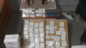 İzmir'de bir eve kaçak sigara operasyonu: 1 gözaltı