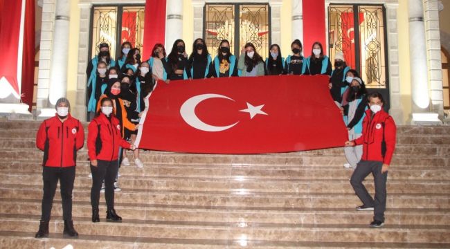 İzmirli 20 öğrenci Osmanlı başkentlerini gezecek