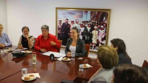 Kadına şiddete karşı "Acil Yardım Hattı" 