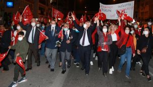 Karabağlar Cumhuriyet için tek yürek