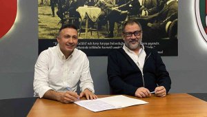 Karşıyaka, Ahmet Taşyürek ile anlaştı