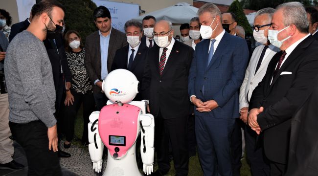 Konyalı robot, Bornova açılışına renk kattı