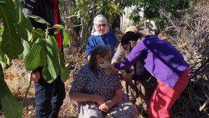 Kovid-19 savaşçıları aşı olmayanların izinde