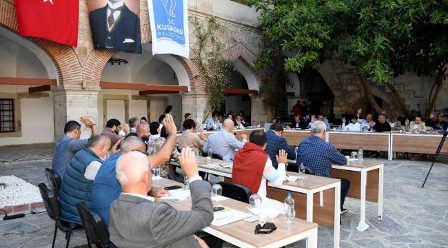 Kuşadası Belediyesi'nden konservatuvara ücretsiz yer