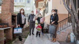 Kuşadası'nda "Hoş geldin bebek" kampanyası sürüyor