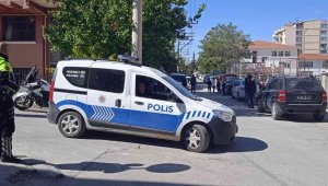 Lise öğrencileri arasında kanlı kavga 2 yaralı